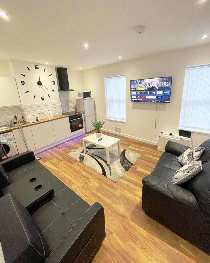Ak Serviced Apartments - Exclusive Two-Bedroom Apartment Cardiff Zewnętrze zdjęcie