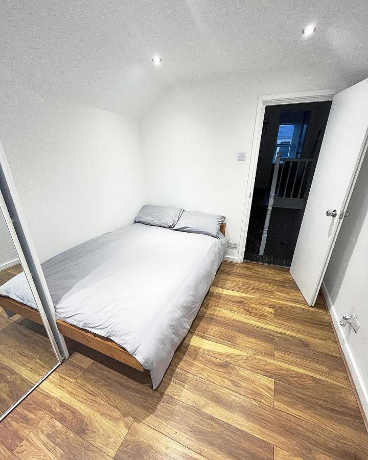 Ak Serviced Apartments - Exclusive Two-Bedroom Apartment Cardiff Zewnętrze zdjęcie